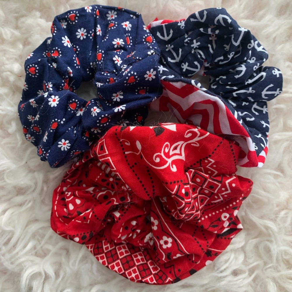*JULY 4 SPECIAL* Bundle of 3 Patriotic Scrunchies